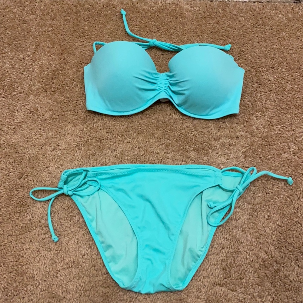 Victoria’s Secret Teal Bikini Top 34C Bottom Small
